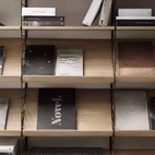 Tidskriftshylla Trä 58x30 ek