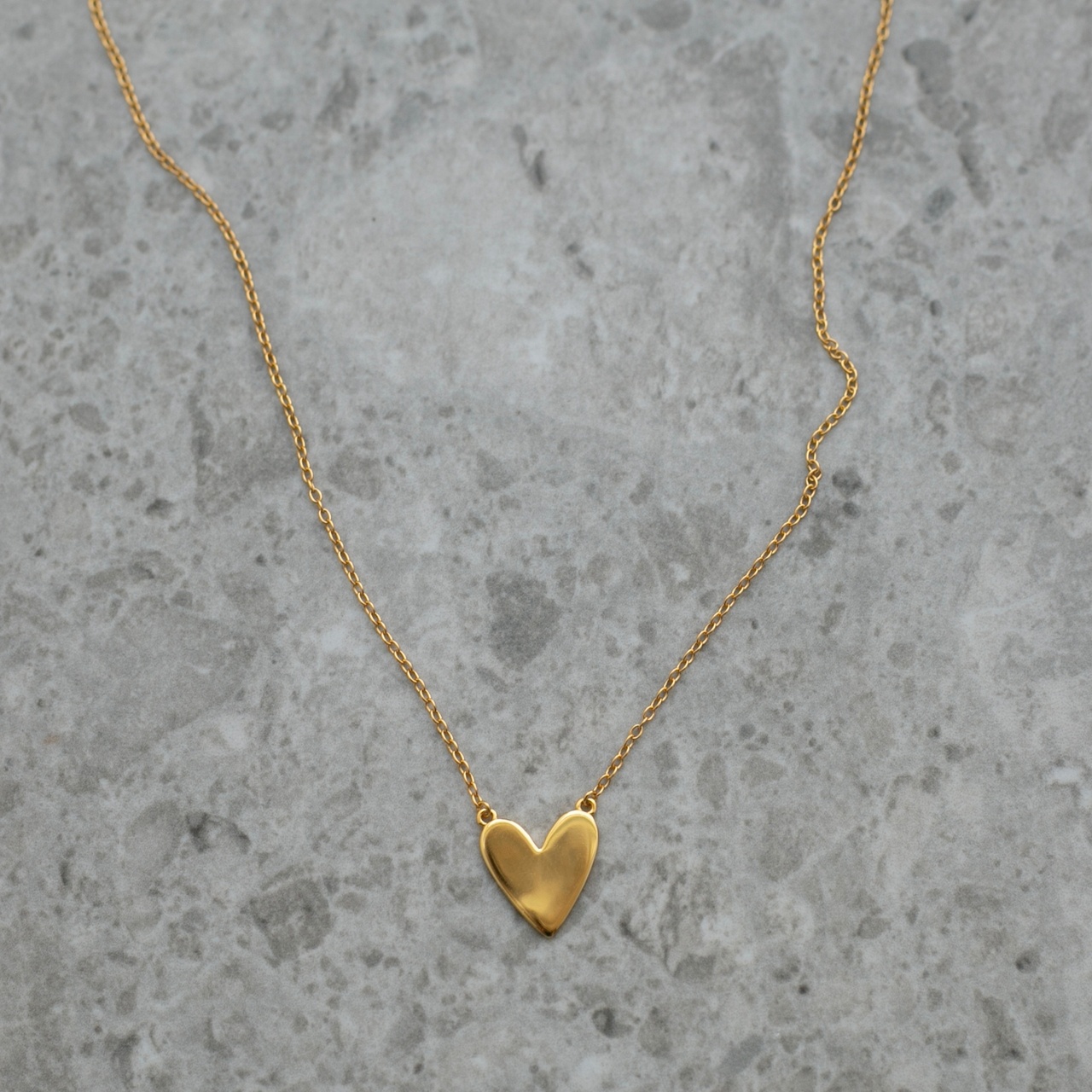 Halsband Freja 45 cm guld