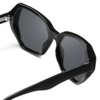 Solglasögon Lucia Black