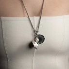 Halsband Venus Shell Locket Silver