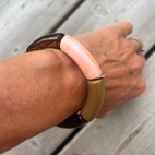 Armband Ark Fanny naturfärger 15,5 cm